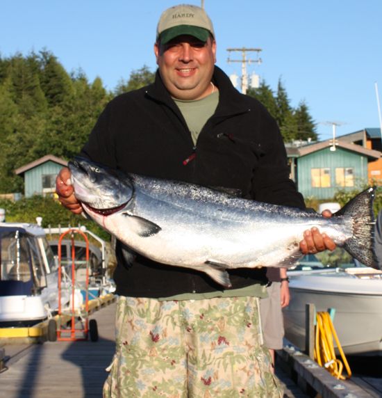 Heath Michelson with a 32.5 Tyee August 12, 2008