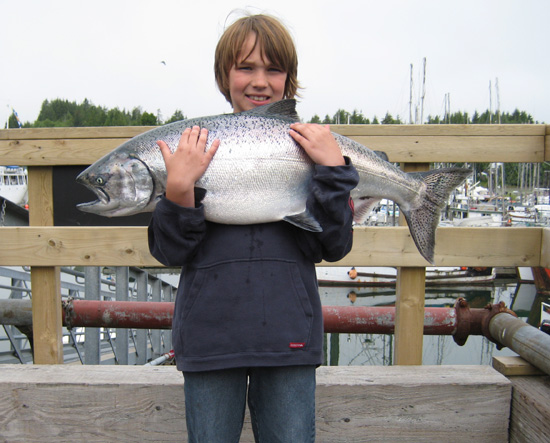 12 years old holding 21 pounds! July 8, 2008